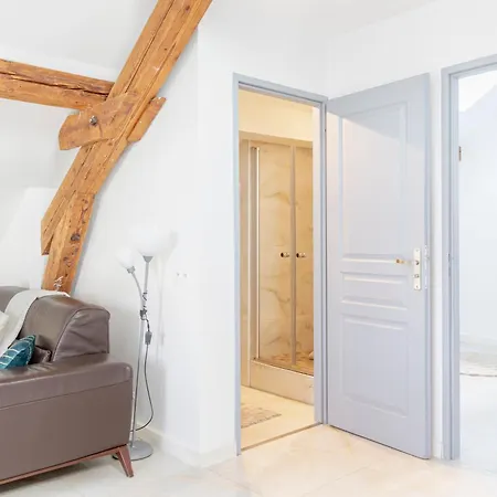 Apartamento Proche Et Centre Parking Gratuit *
