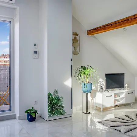 Apartamento Proche Et Centre Parking Gratuit *